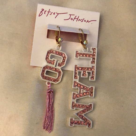 Betsey Johnson Go Team Mismatch Drop Earrings Pink Crystal & Tassel NWT - Picture 1 of 13